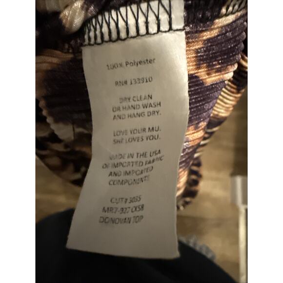 Show Me Your MuMu Leopard Print Donovan Cropped Top Small - Picture 4 of 5